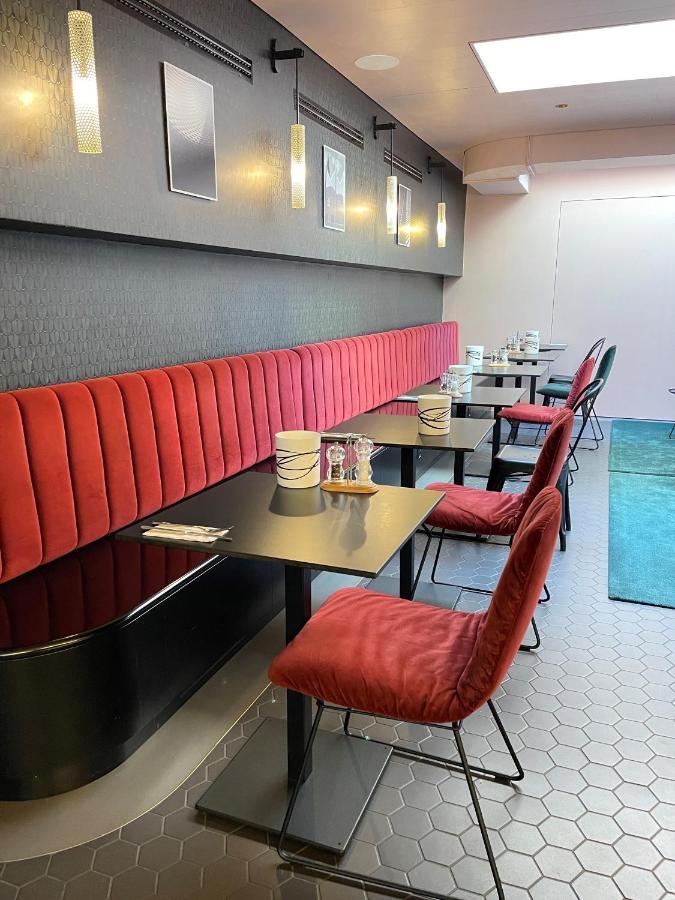 Bloom Boutique & Lounge Hotel